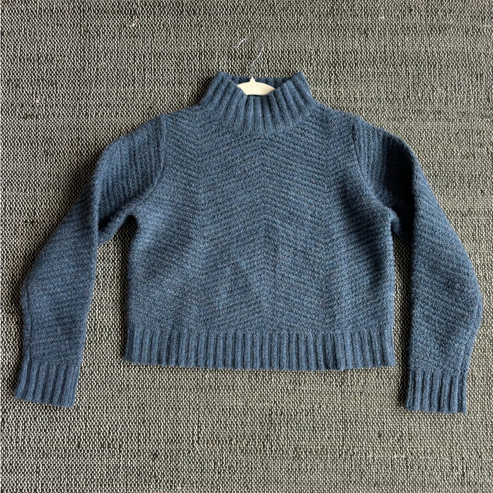 Old Navy Cropped Sweater S - NWT